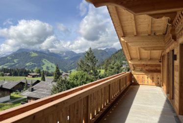 Penthouse face aux sommets - trois suites, piscine & spa.