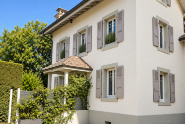 Maison de ville - 4 chambres et un petit jardin.
