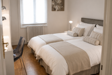 Maison de ville - 2 chambres, une cour privative.